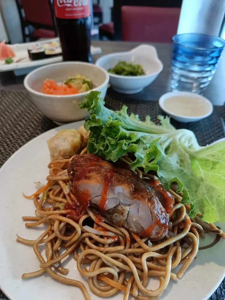 Nouilles Sautées Au Poulet